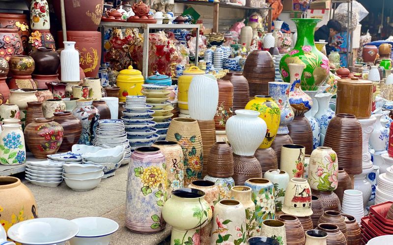 Gốm truyền thống (Traditional Ceramics)